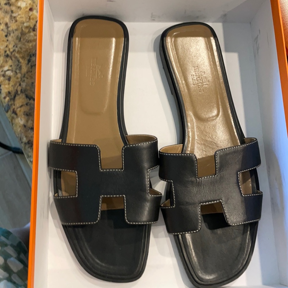 Hermes Oran Black Sandals